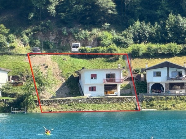 kl. Villa direkt am Ledrosee