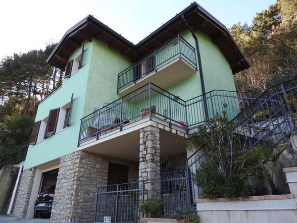 Villa mit herrlichen Seeblick in Tremosine