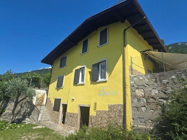 Villa in der Nähe des Cavedinesees (nörlichen Gardasee)