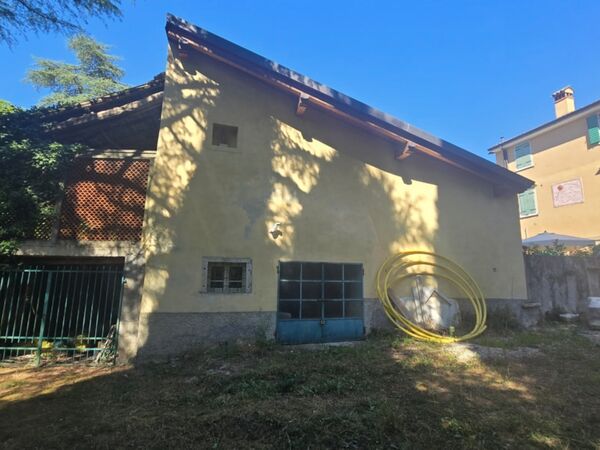 Renovierungsbedürftiges Rustico oberhalb von Garda - foto 2