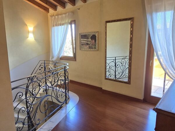 gr. Villa in Bussolengo - foto 11