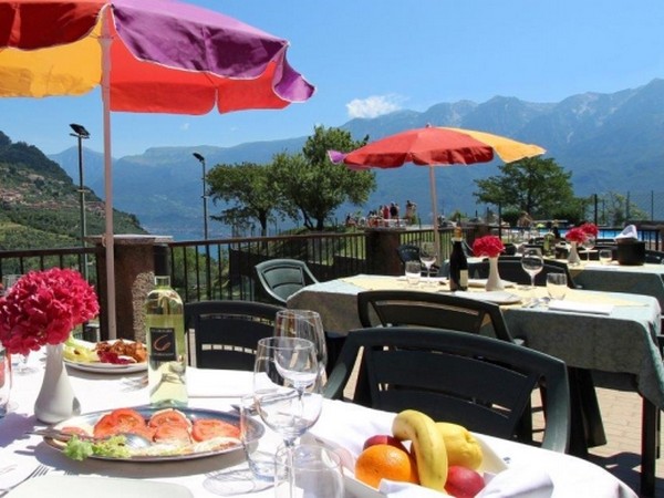 Garni/Hotel/Ristorante con bellissima vista panoramica a Tignale - foto 3