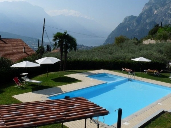 RH in Residence mit gem. Pool und Tennisplatz oberhalb von Riva - foto 2