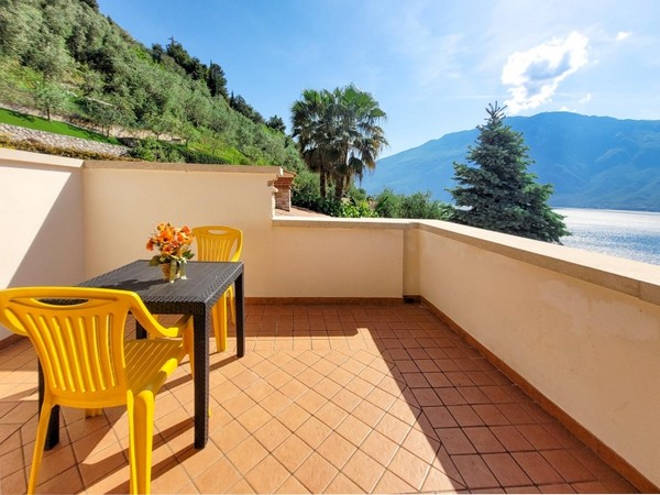 Villa con piscina e bellissima vista-lago a Limone - foto 10