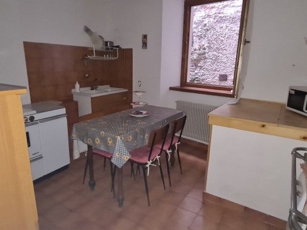 Rustico nel paesino medievale di Canale di Tenno - foto 7