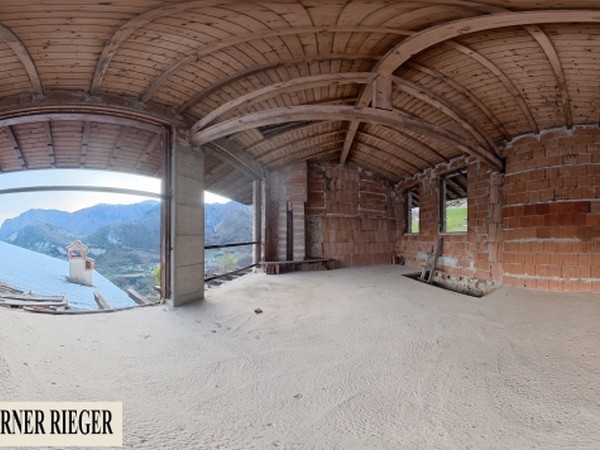Antica costruzione in pietra al grezzo, con vista-lago a Calvola di Tenno - foto 10