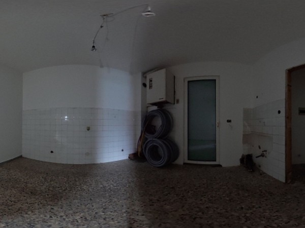 Grande appartamento da rinnovare a Riva del Garda - foto 4