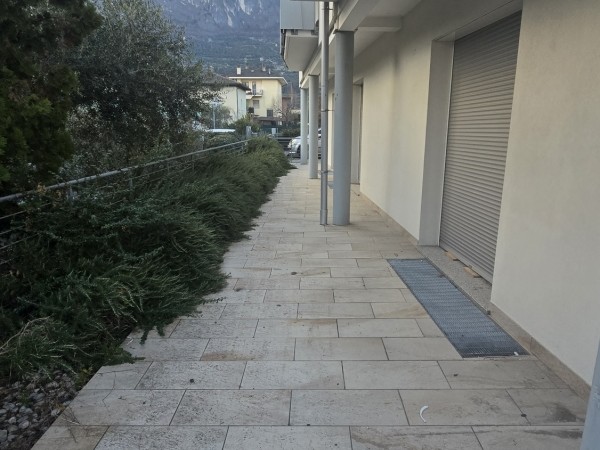 Grande appartamento da rinnovare a Riva del Garda - foto 8